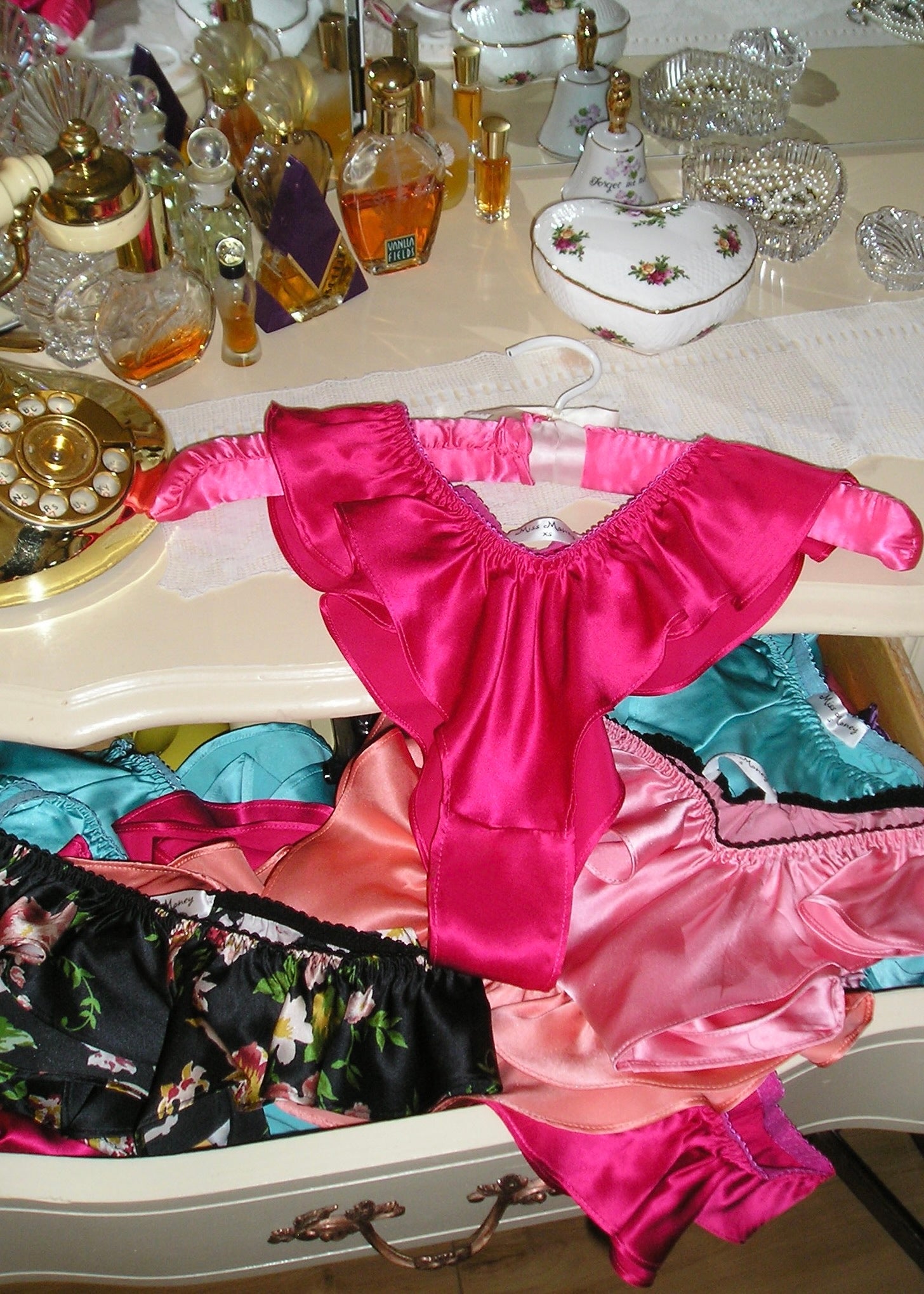 Donna French Panty (Magenta)